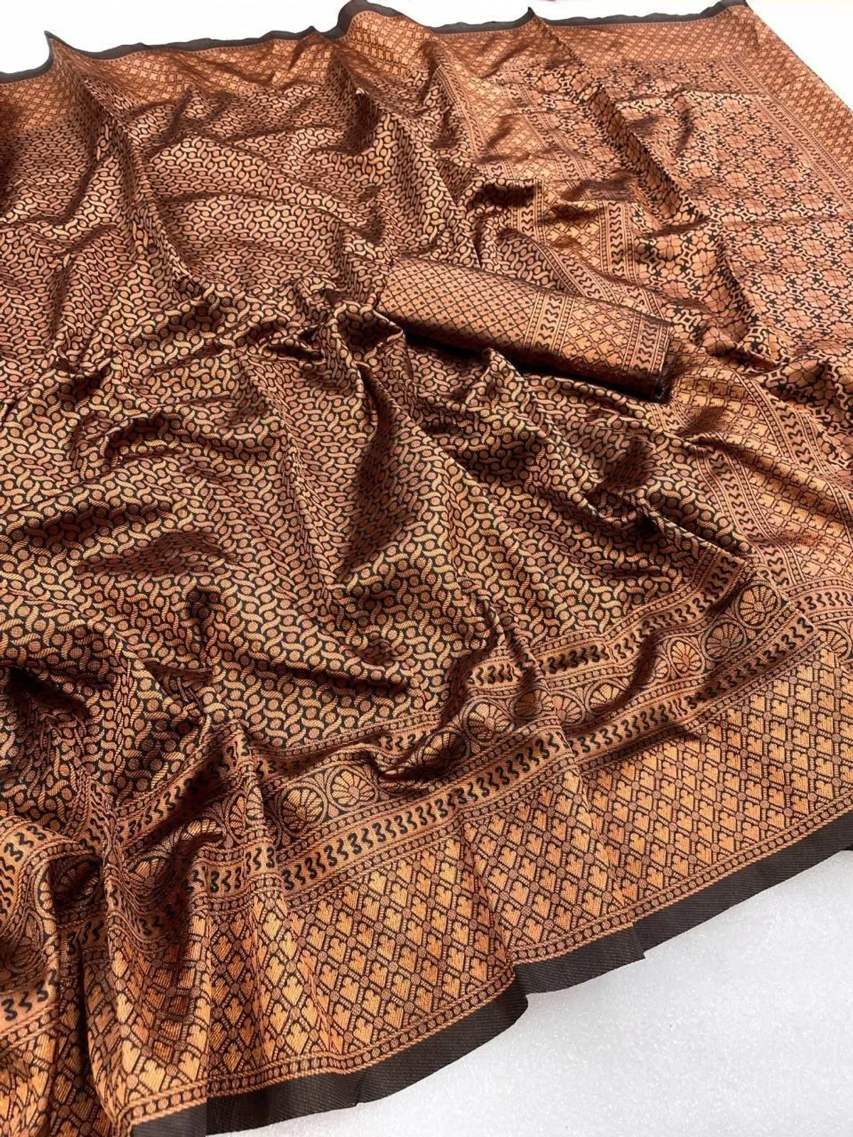 Golden Brown Soft Litchi Silk Zari Work Banarasi Saree With Unstitched Blouse Piece - Image 4
