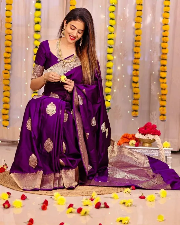 Purple Soft Litchi Silk Butti Work Banarasi Saree With Unstitched Blouse Piece | For Women - Image 4