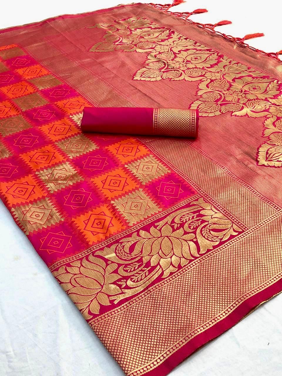 Women's Banarasi Silk Saree - Image 4